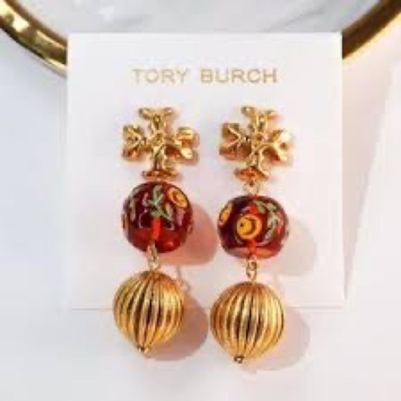 šAuthentic Tory Burch Earrings At Awesome Price To Buy Now - Picture 6 of 13